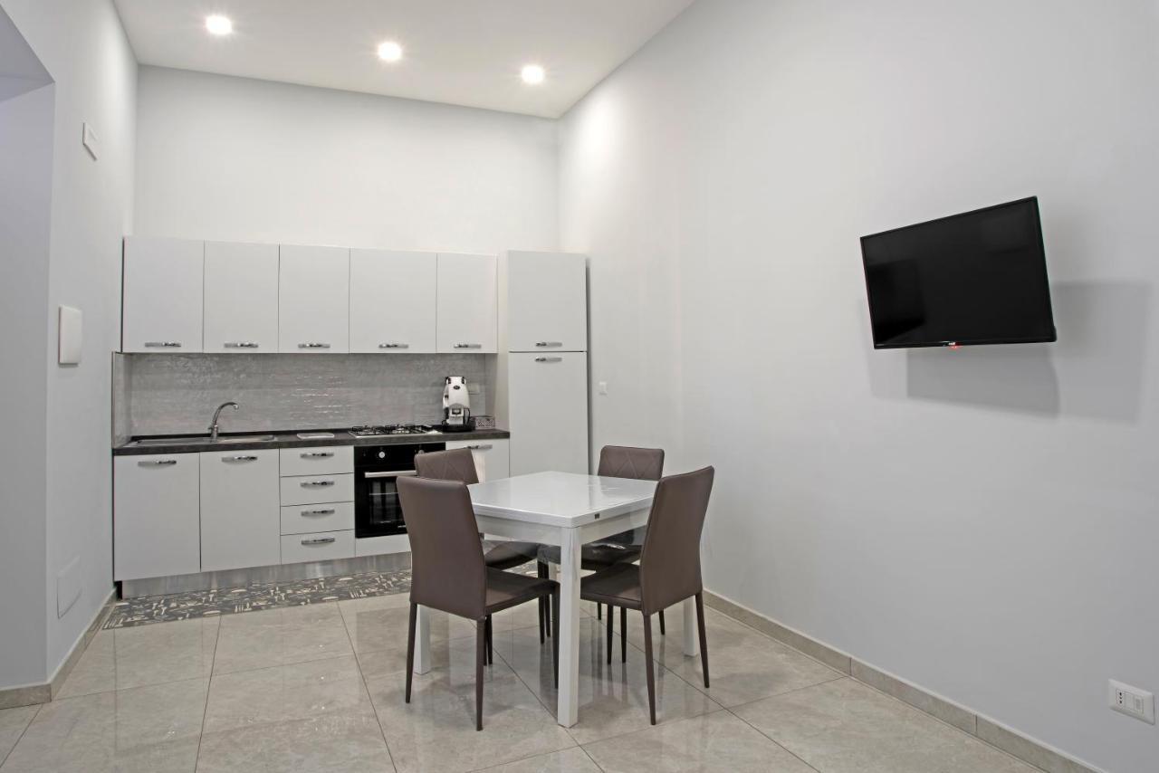 Giovi'S Apartments Кастелламмаре-ді-Стабія Екстер'єр фото