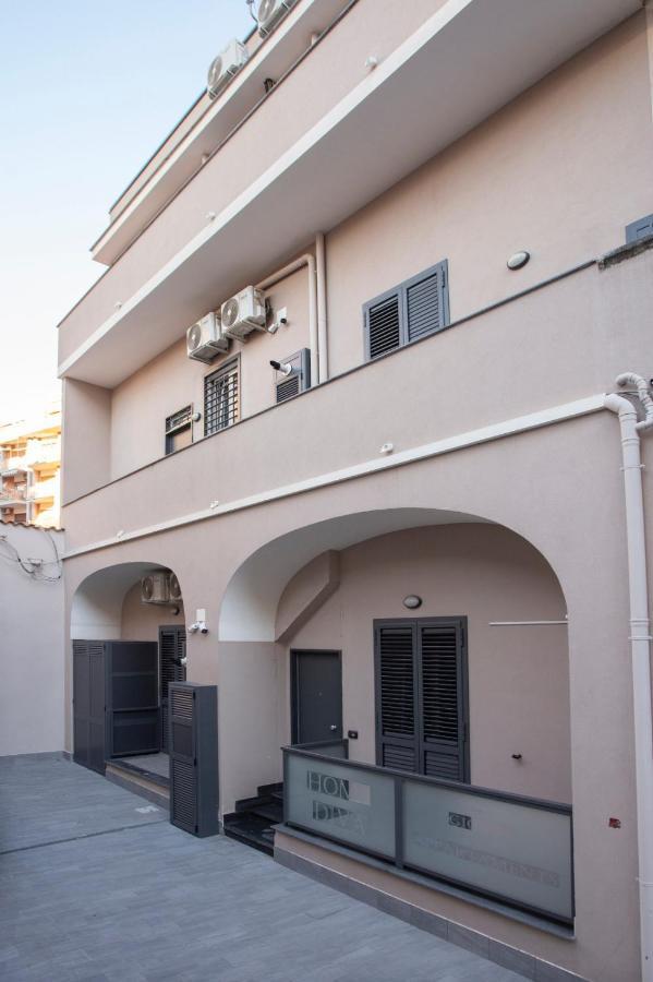 Giovi'S Apartments Кастелламмаре-ді-Стабія Екстер'єр фото