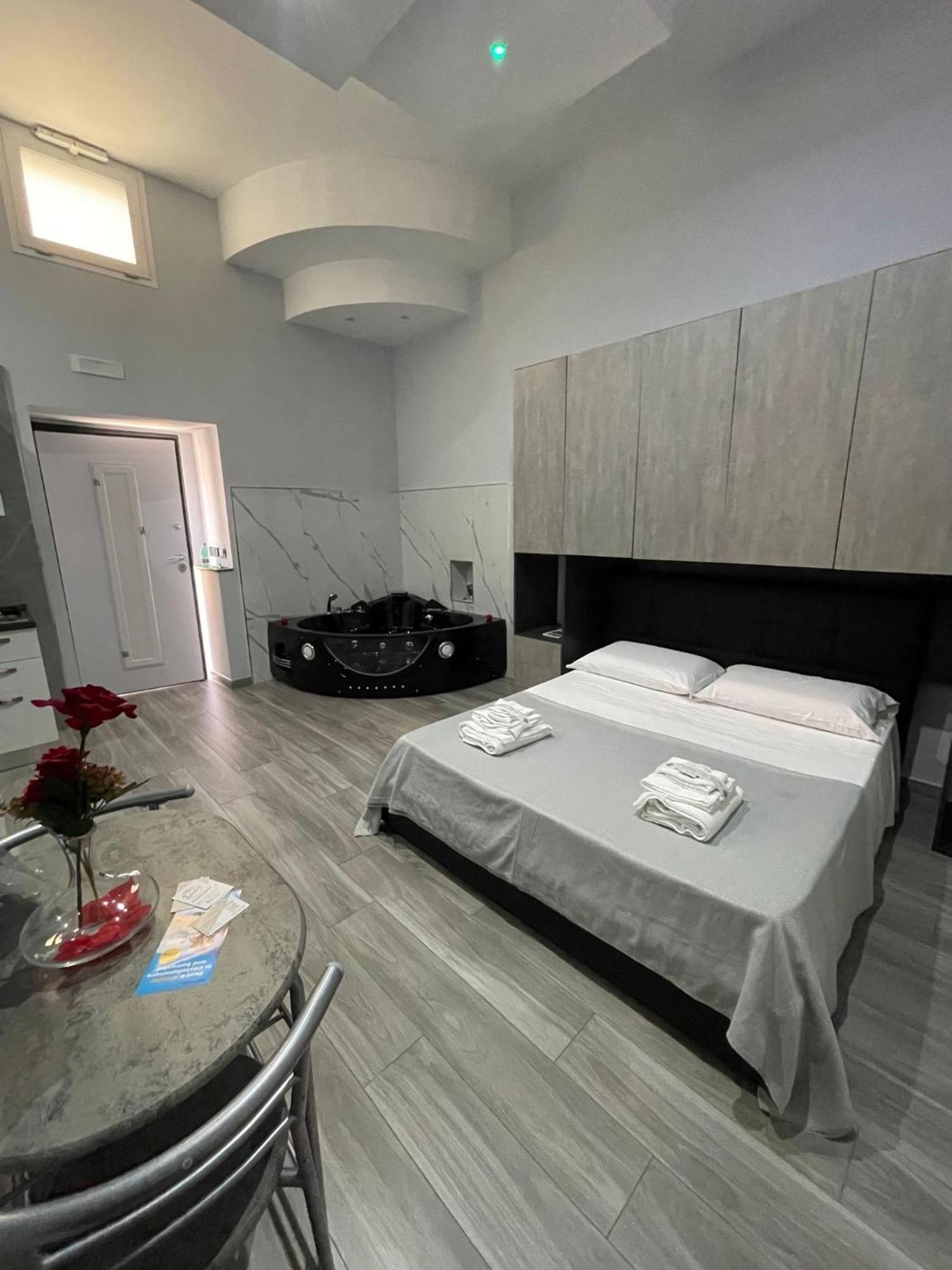 Giovi'S Apartments Кастелламмаре-ді-Стабія Екстер'єр фото